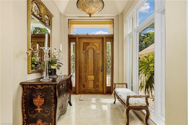 950 Galleon DR, Naples, FL 34102