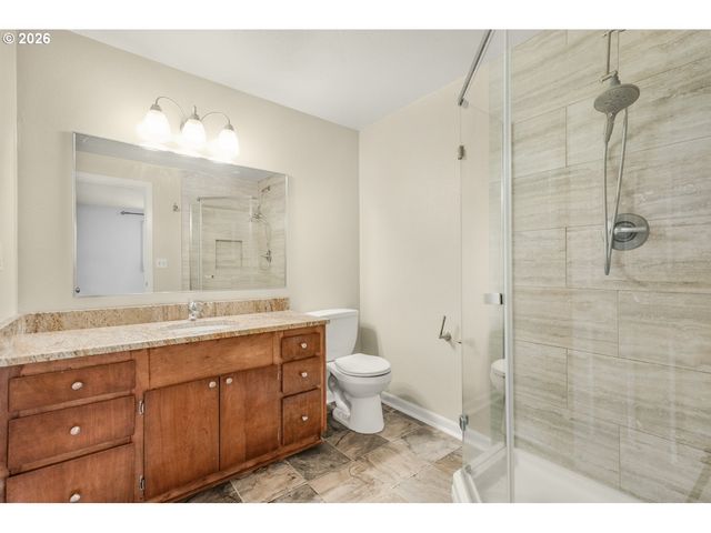 1218 JOHNSON St, Oregon City, OR 97045