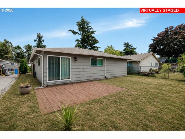 1218 JOHNSON St, Oregon City, OR 97045