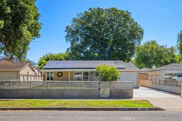 1341 S Towner, Santa Ana, CA 92707