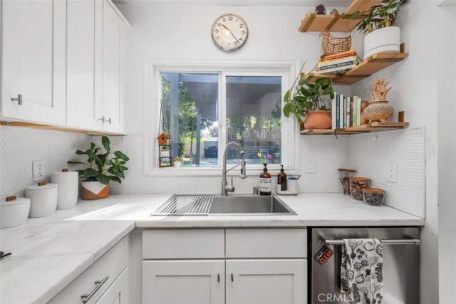 1341 S Towner, Santa Ana, CA 92707
