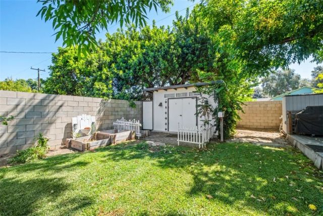 1341 S Towner, Santa Ana, CA 92707