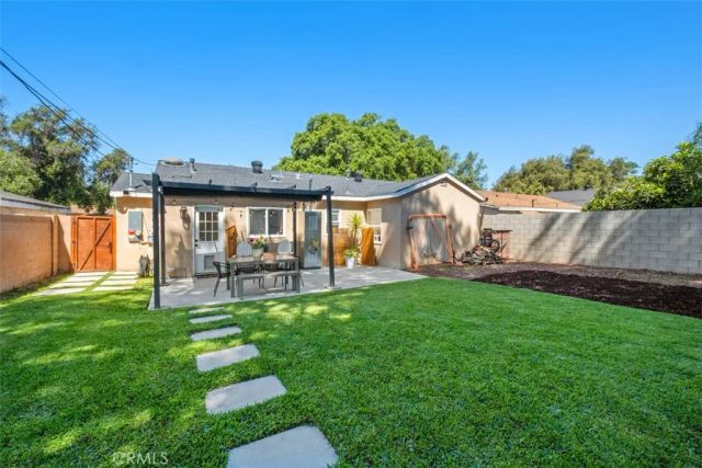 1341 S Towner, Santa Ana, CA 92707