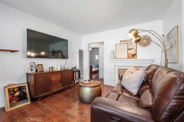 1341 S Towner, Santa Ana, CA 92707