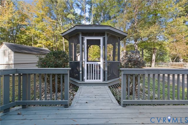 6912 Laughton Dr, Chesterfield, VA 23832