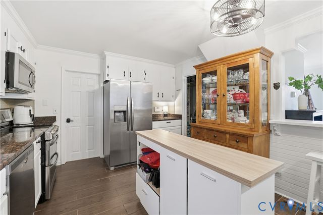 6912 Laughton Dr, Chesterfield, VA 23832