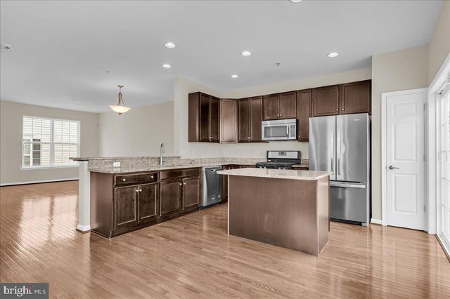 1237 PARISH AVE, Claymont, DE 19703