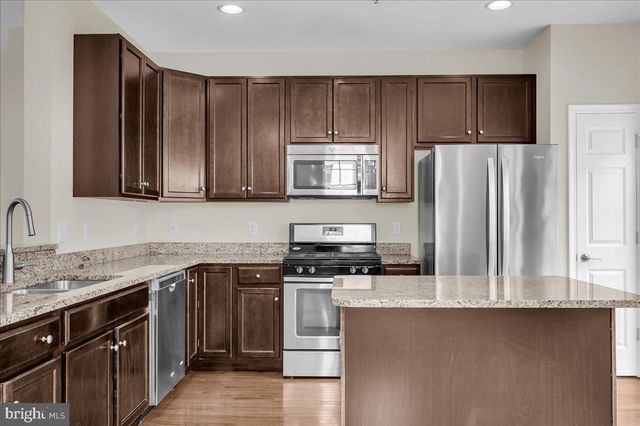 1237 PARISH AVE, Claymont, DE 19703