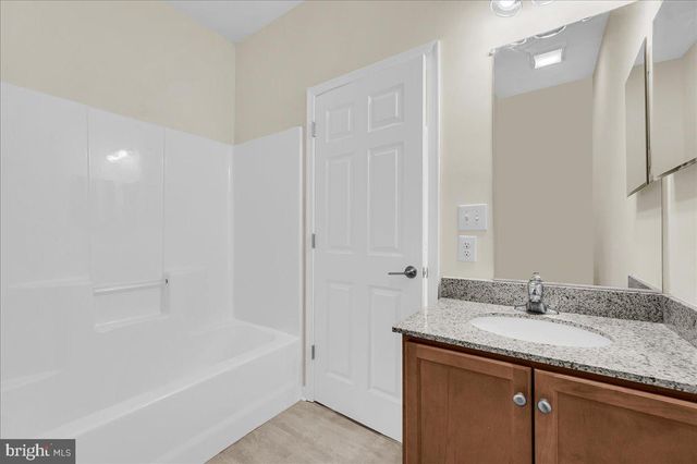 1237 PARISH AVE, Claymont, DE 19703