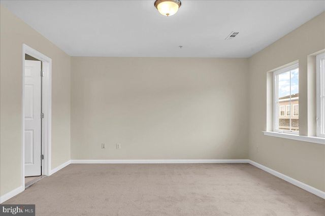 1237 PARISH AVE, Claymont, DE 19703