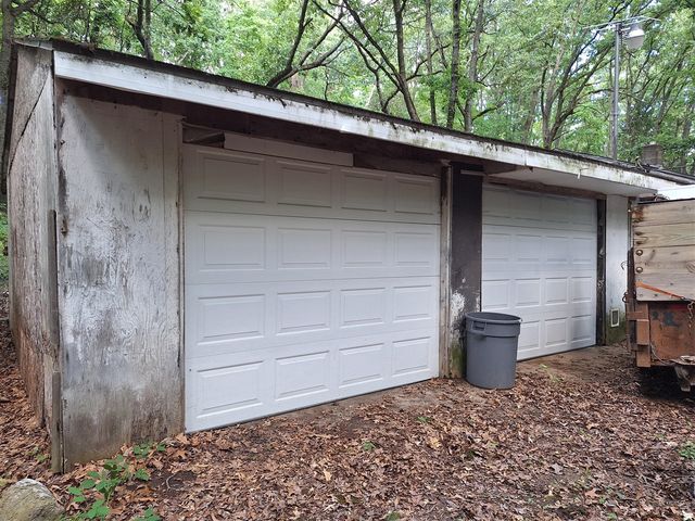 8315 Ramsdell Drive, Rockford, MI 49341