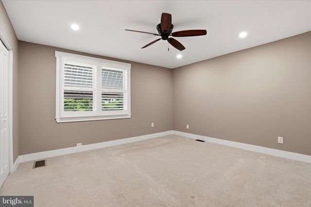 3214 S 13TH ST, Philadelphia, PA 19148