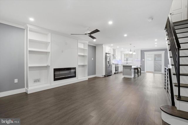 3214 S 13TH ST, Philadelphia, PA 19148