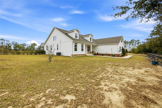 5608 STRONG POINT, Weirsdale, FL 32195