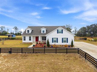 5608 STRONG POINT, Weirsdale, FL 32195