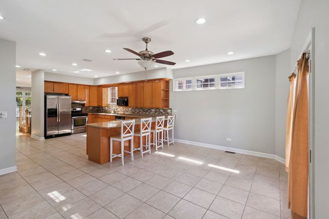 1724 N Keeler Avenue, Chicago, IL 60639