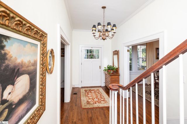 102 Todd Avenue, Laurens, SC 29360
