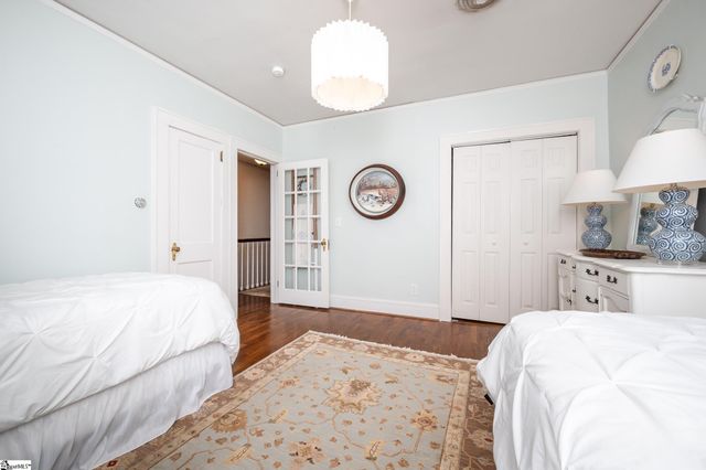 102 Todd Avenue, Laurens, SC 29360