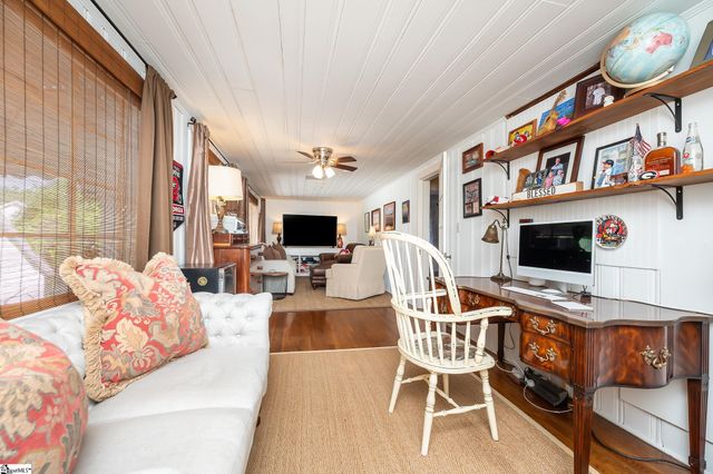 102 Todd Avenue, Laurens, SC 29360