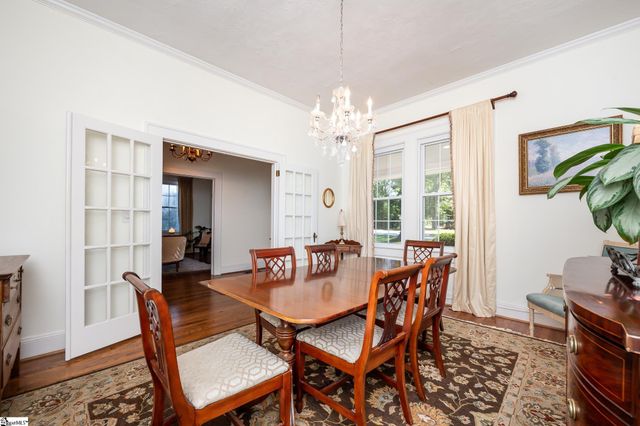 102 Todd Avenue, Laurens, SC 29360
