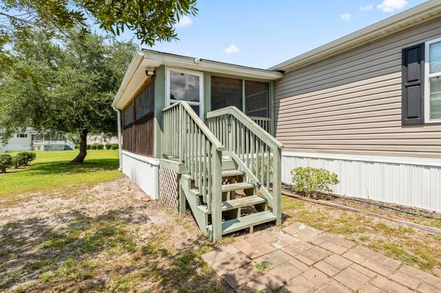 911 Old Magnolia Dr., Conway, SC 29526