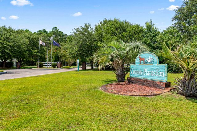 911 Old Magnolia Dr., Conway, SC 29526