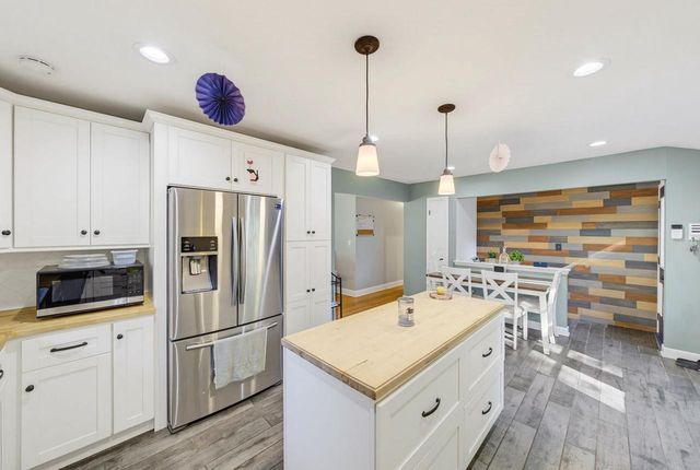 6006 S 20TH STREET, Milwaukee, WI 53221