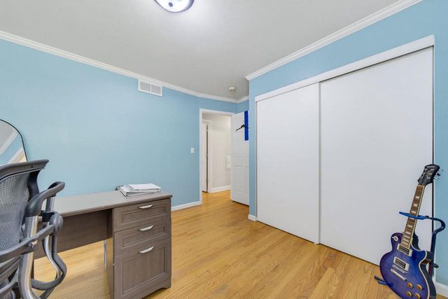 6006 S 20TH STREET, Milwaukee, WI 53221