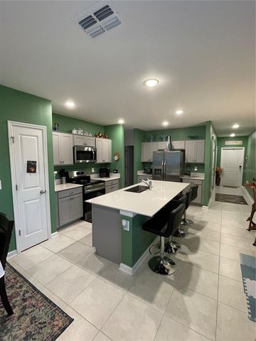 273 HAYLEY STREET, Winter Haven, FL 33884