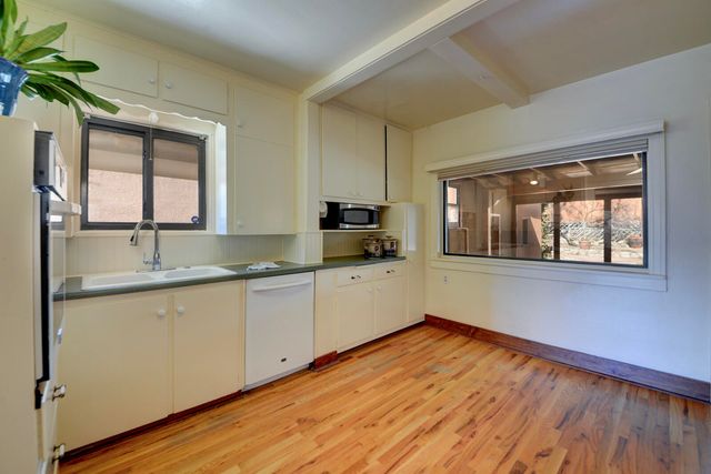 3421 Campus Boulevard NE, Albuquerque, NM 87106