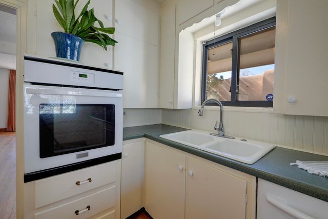 3421 Campus Boulevard NE, Albuquerque, NM 87106