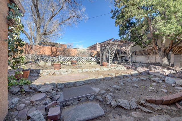 3421 Campus Boulevard NE, Albuquerque, NM 87106