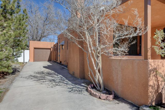 3421 Campus Boulevard NE, Albuquerque, NM 87106