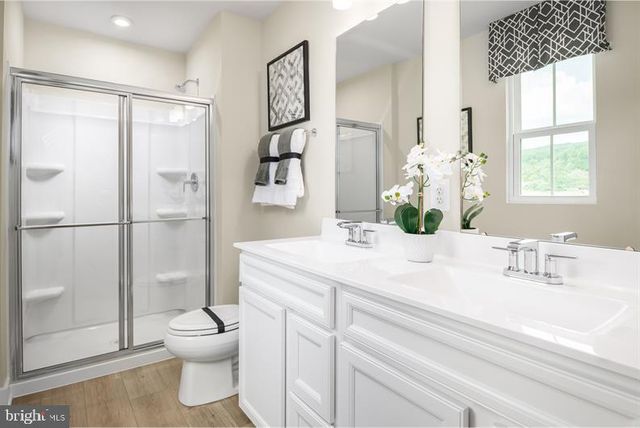 53 RAIL YARD DR, Enola, PA 17025