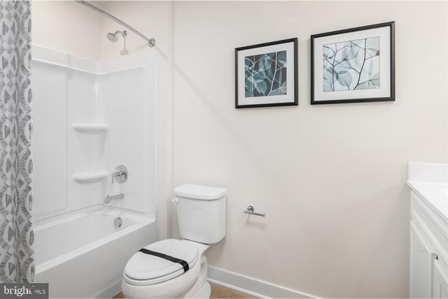 53 RAIL YARD DR, Enola, PA 17025