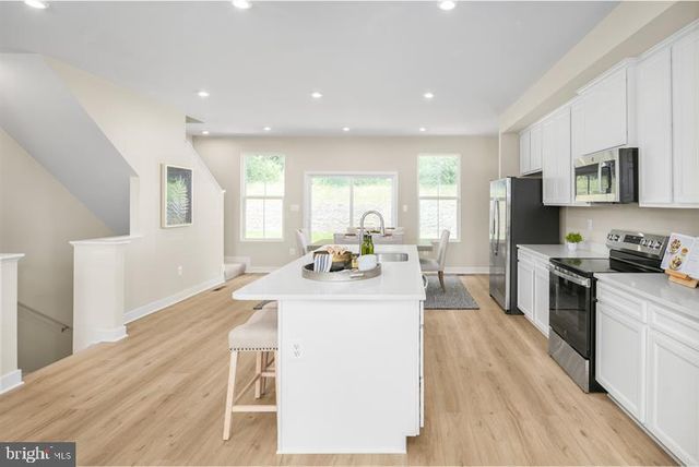 53 RAIL YARD DR, Enola, PA 17025