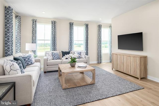 53 RAIL YARD DR, Enola, PA 17025