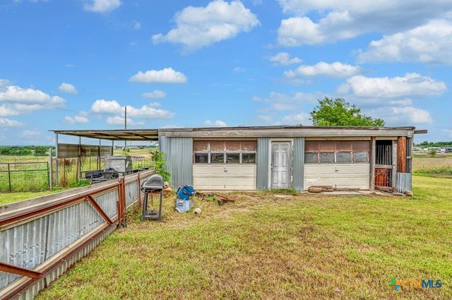 9796 E US 190 Highway, Rogers, TX 76569