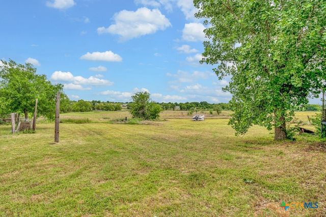 9796 E US 190 Highway, Rogers, TX 76569