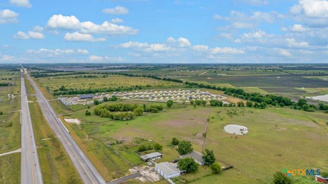 9796 E US 190 Highway, Rogers, TX 76569