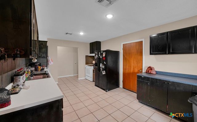 9796 E US 190 Highway, Rogers, TX 76569