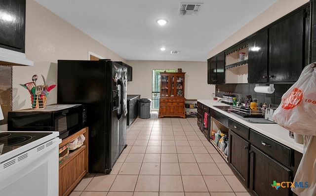 9796 E US 190 Highway, Rogers, TX 76569