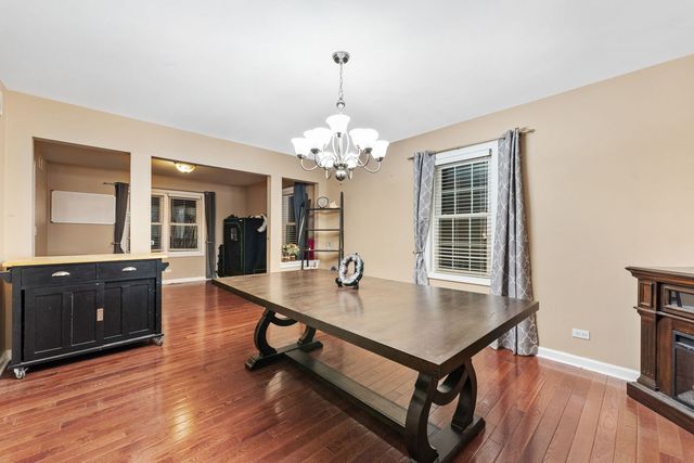 2829 Randall Ridge Drive, Elgin, IL 60124