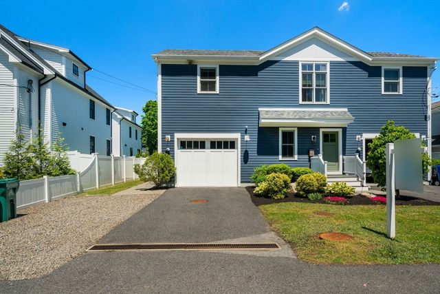 17 Vernon St 17, Newton, MA 02458