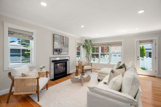 17 Vernon St 17, Newton, MA 02458