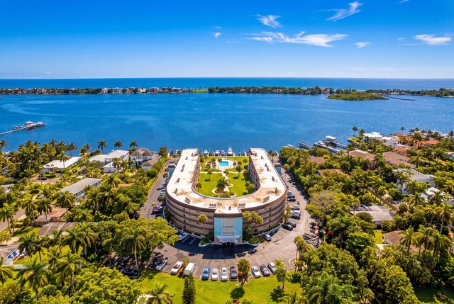2424 N Federal Highway 305, Boynton Beach, FL 33435