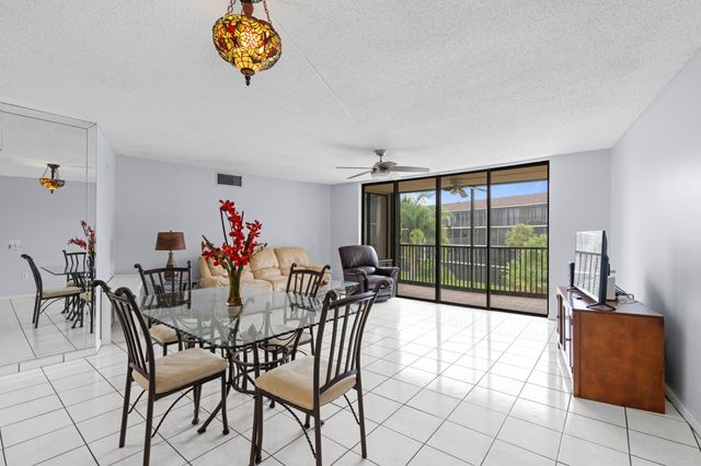 2424 N Federal Highway 305, Boynton Beach, FL 33435