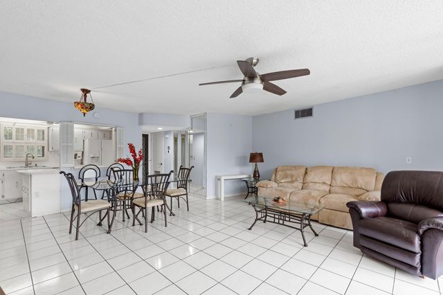 2424 N Federal Highway 305, Boynton Beach, FL 33435