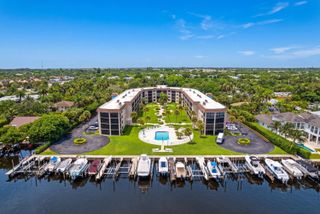 2424 N Federal Highway 305, Boynton Beach, FL 33435