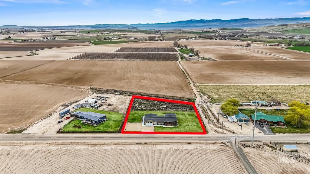 8481 Big Foot Rd, Melba, ID 83641 photo 2